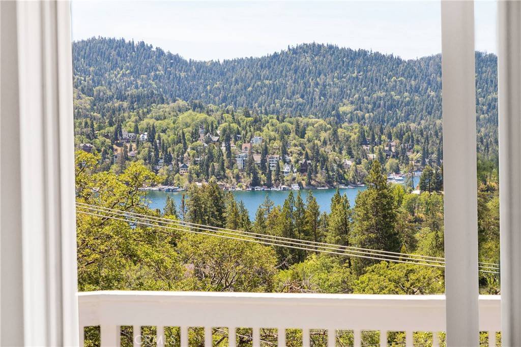Lake Arrowhead, CA 92352,28720 Zion DR