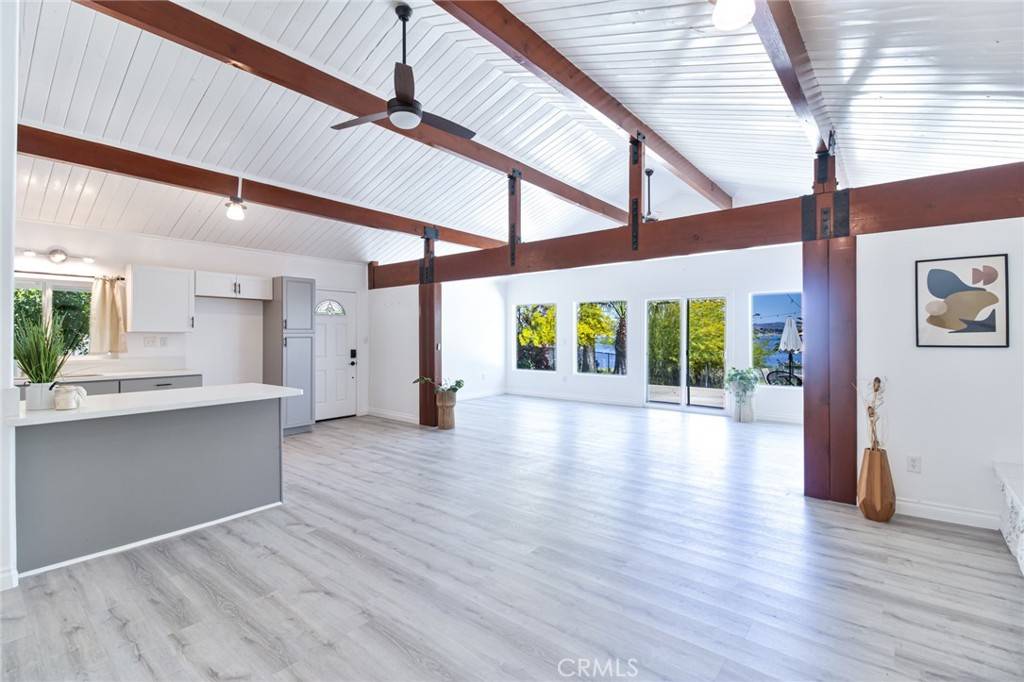 Lake Elsinore, CA 92530,17300 Grand AVE