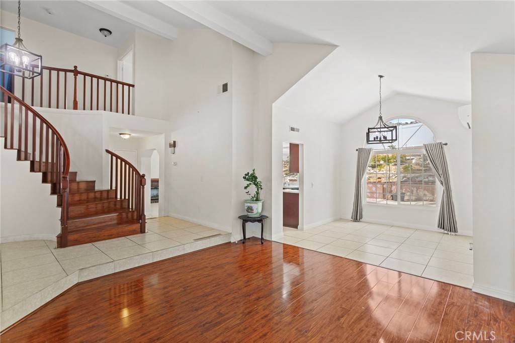 Corona, CA 92879,774 La Cumbre ST