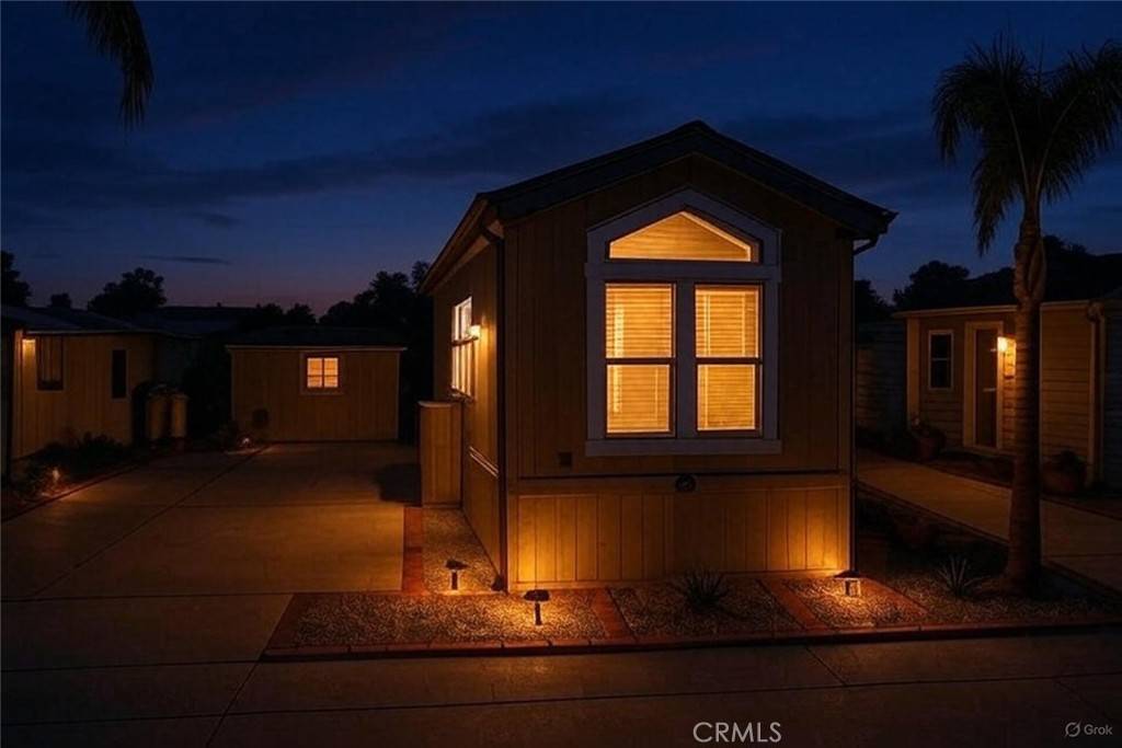 San Jacinto, CA 92583,910 Deerwood DR