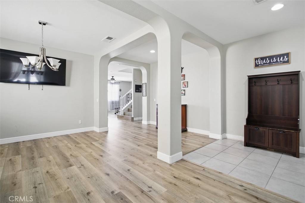 Victorville, CA 92392,11858 Forest Park LN