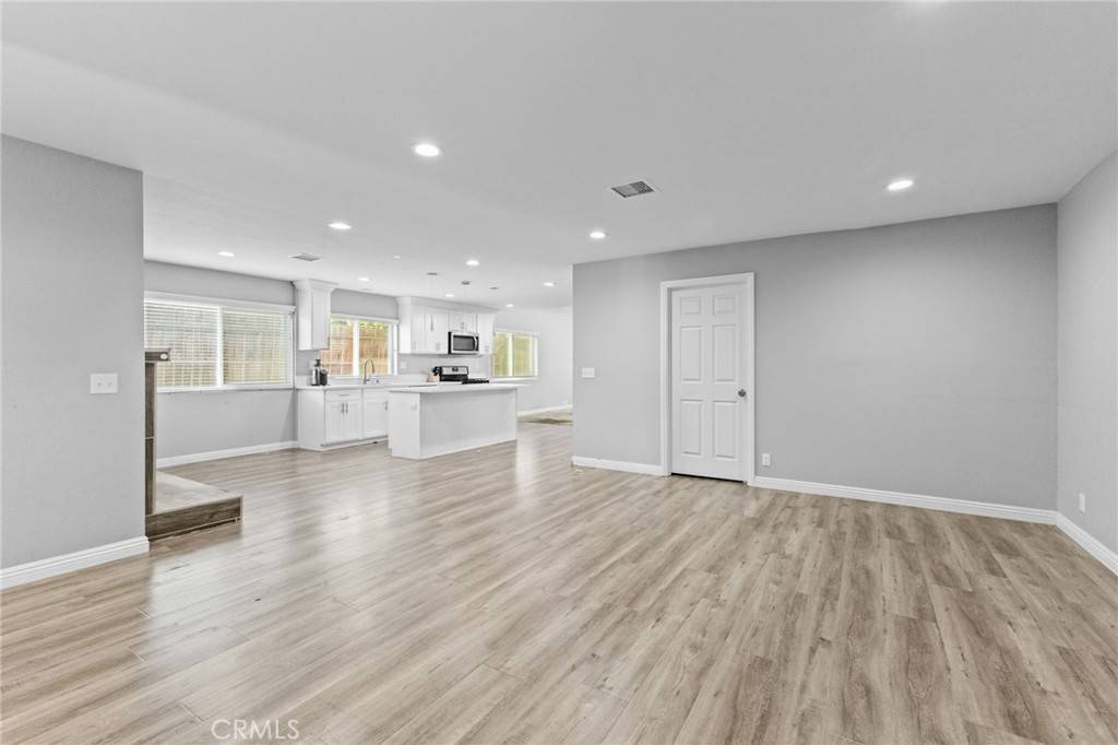 Victorville, CA 92395,15814 Fresno ST