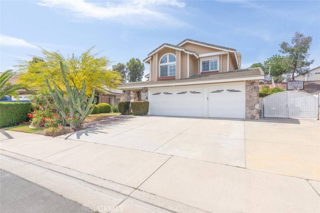 Corona, CA 92883,13179 Lone Stallion LN