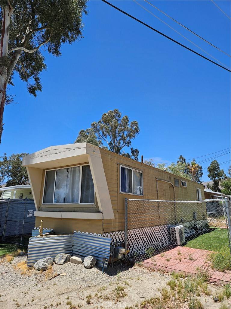 Morongo Valley, CA 92256,51063 29 Palms Hwy spc #32