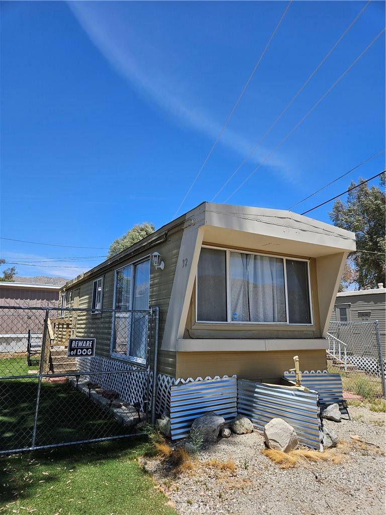 Morongo Valley, CA 92256,51063 29 Palms Hwy spc #32