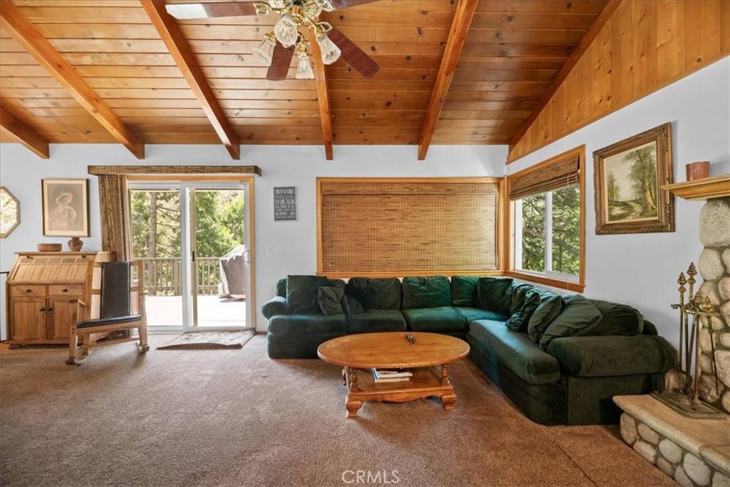 Crestline, CA 92325,24755 Basel DR