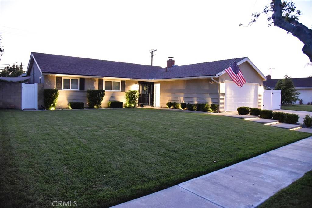 Yorba Linda, CA 92886,5971 Shay Del PL