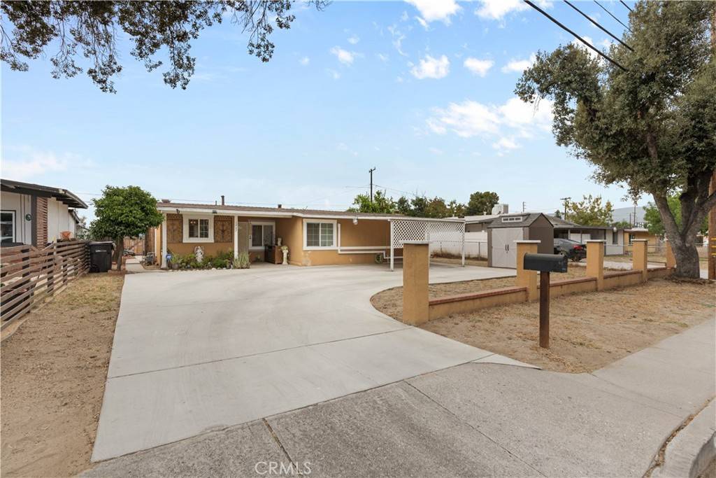 Redlands, CA 92374,1707 Alta ST