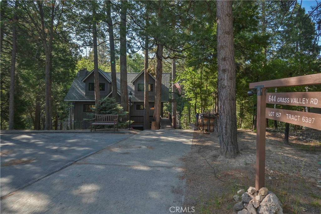 Lake Arrowhead, CA 92352,644 Grass Valley RD