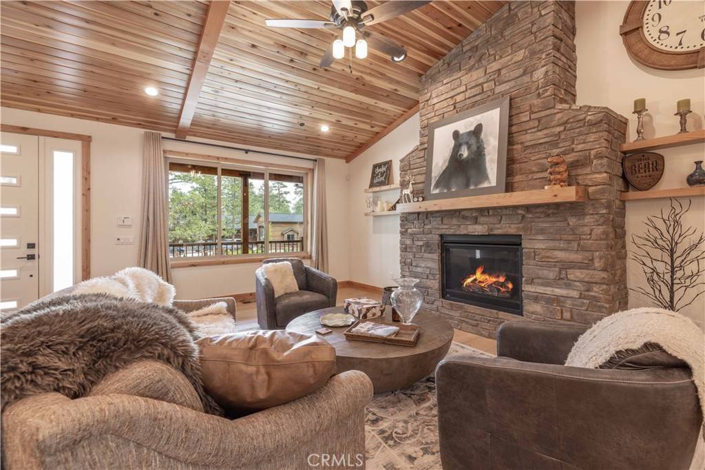 Big Bear City, CA 92314,1635 Shenandoah WAY