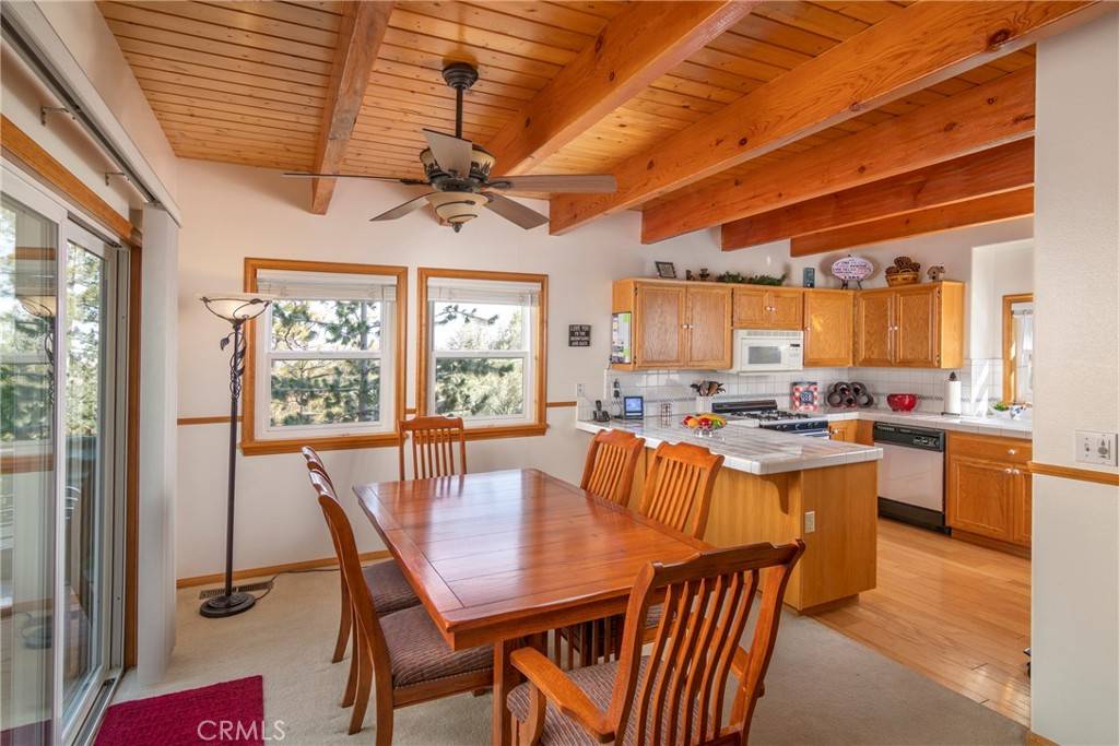 Lake Arrowhead, CA 92352,1176 Aleutian DR
