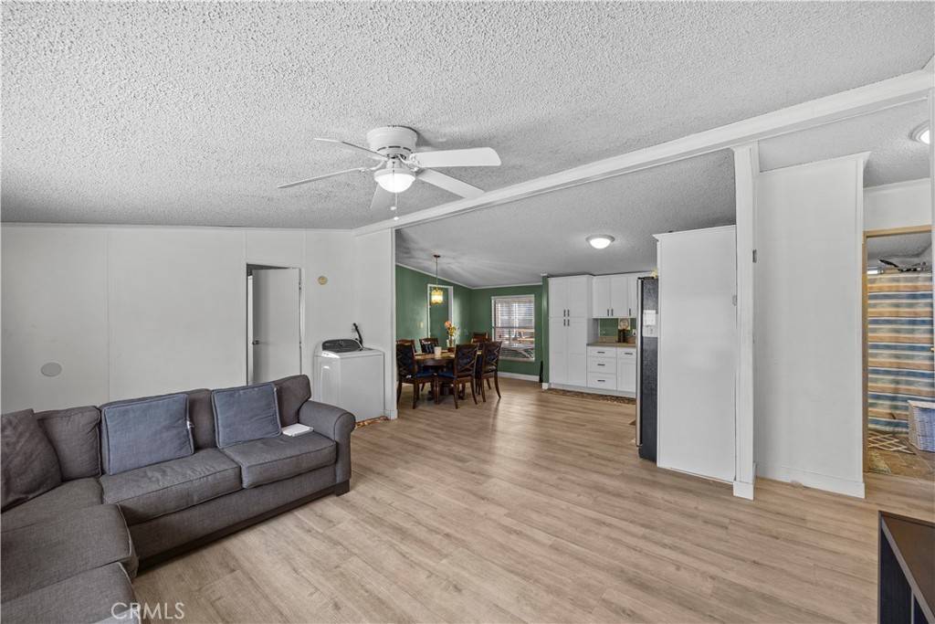 Corona, CA 92879,3900 S Temescal St #49