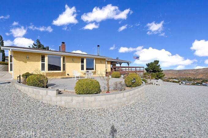Pearblossom, CA 93553,28560 Cruthers Creek RD