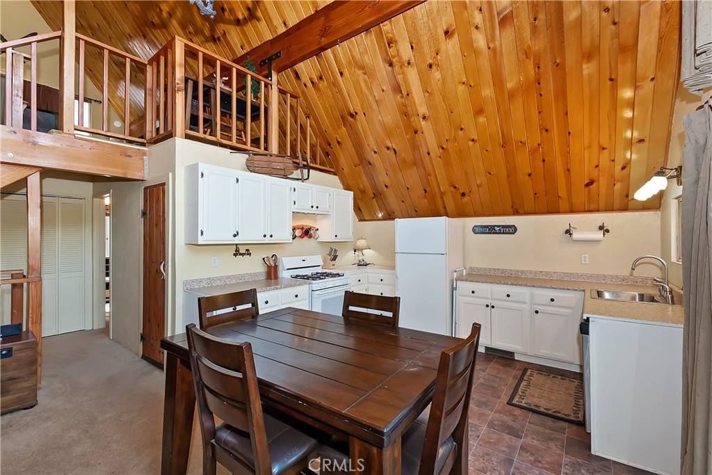 1192 Evergreen LN Lake Arrowhead, CA 92352