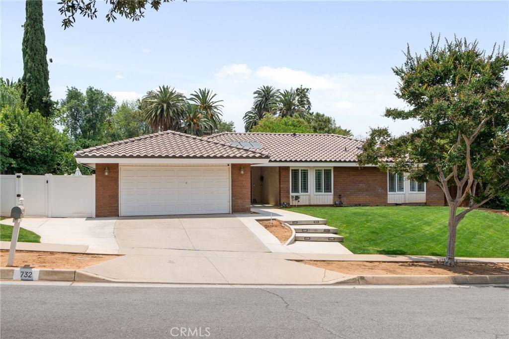 Redlands, CA 92373,732 Hilary LN