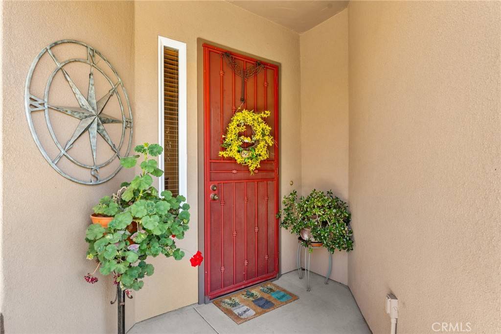 Banning, CA 92220,1574 Litchfield CT