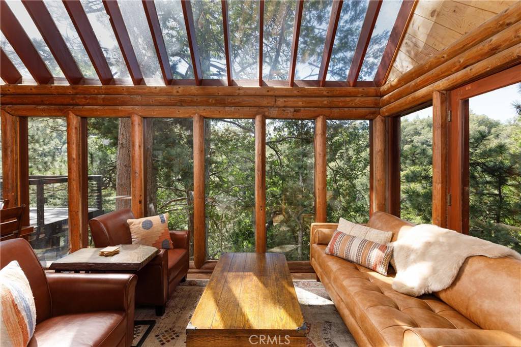 Lake Arrowhead, CA 92352,1370 Calgary DR