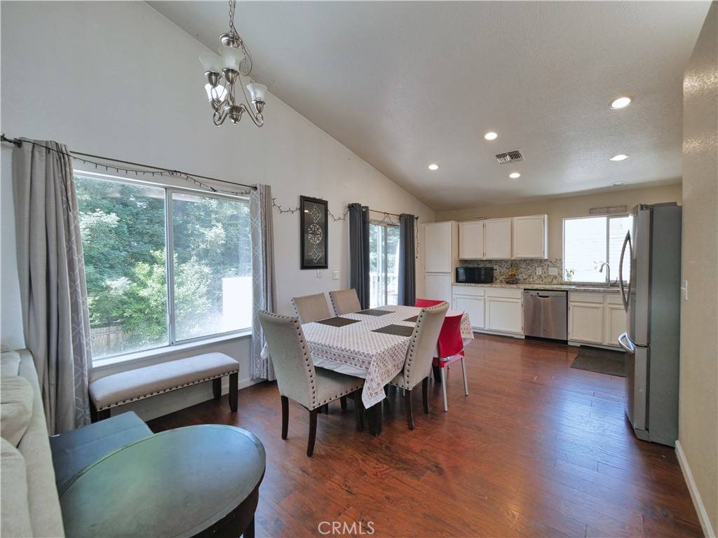Elk Grove, CA 95758,9550 Village Tree DR