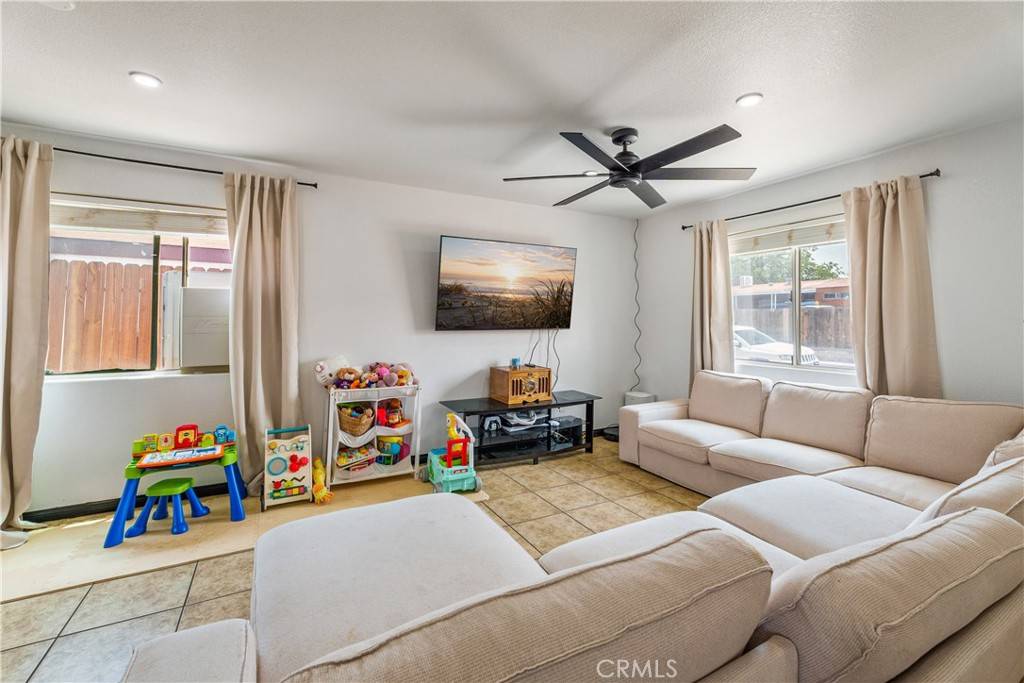 Barstow, CA 92311,24944 Avenida Laredo