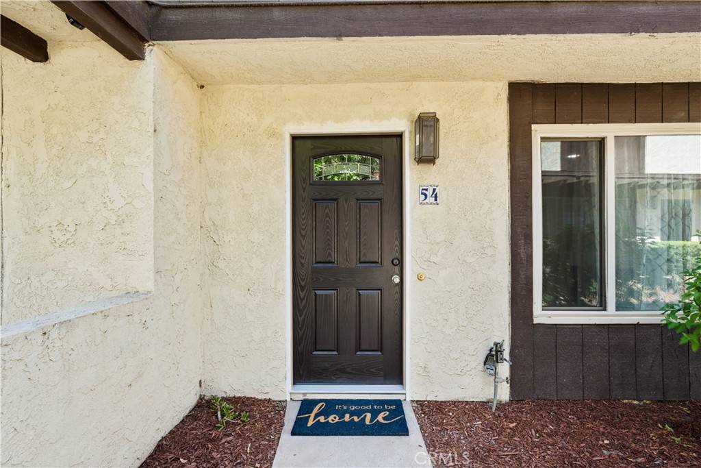 Colton, CA 92324,1077 Santo Antonio DR #54