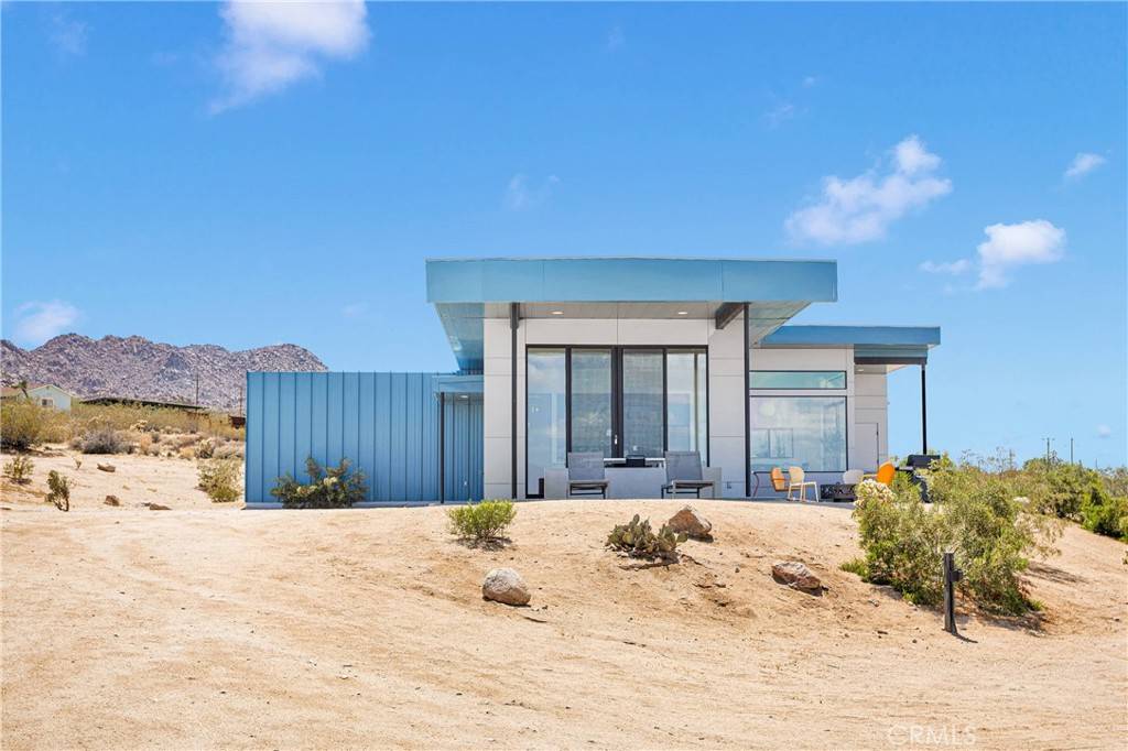 Joshua Tree, CA 92252,64121 Sullivan RD