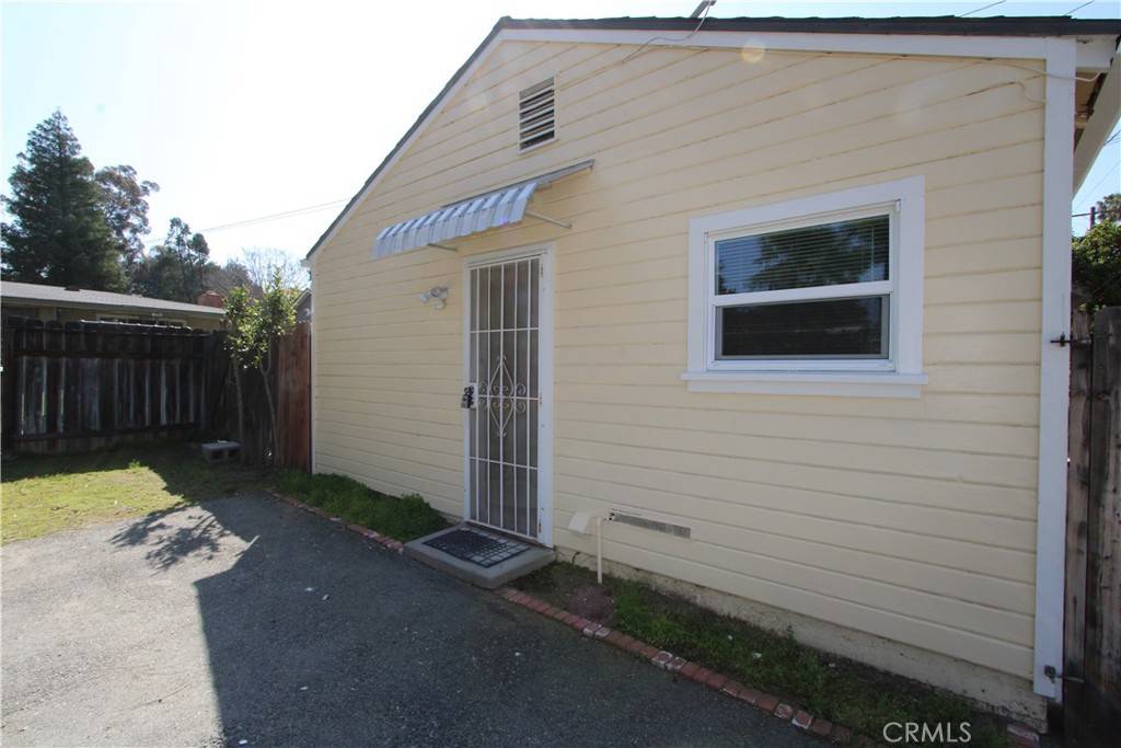 Redlands, CA 92374,915 1/2 N University ST