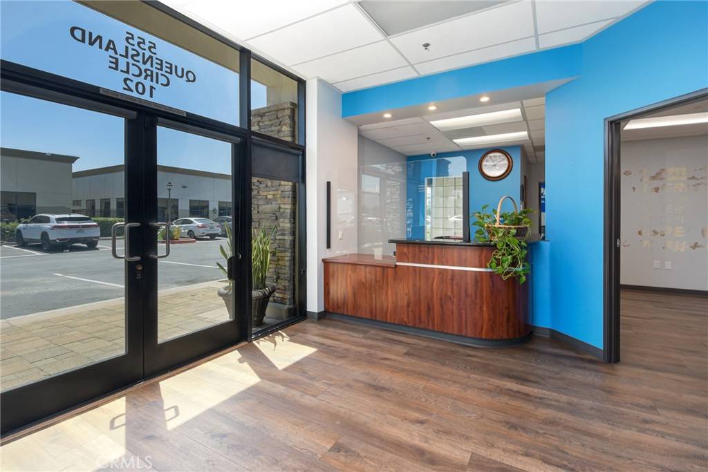 Corona, CA 92879,555 Queensland CIR #102