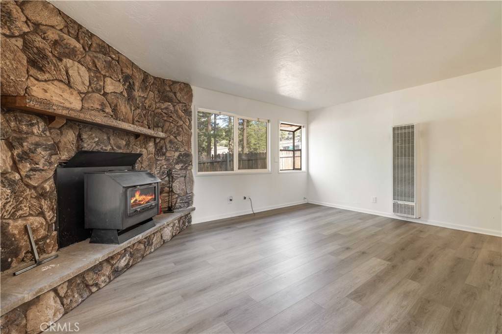 Big Bear City, CA 92314,1044 E Country Club BLVD