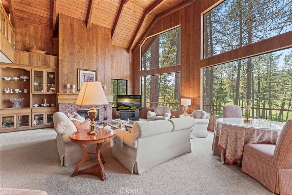 Lake Arrowhead, CA 92352,524 Golf Course RD