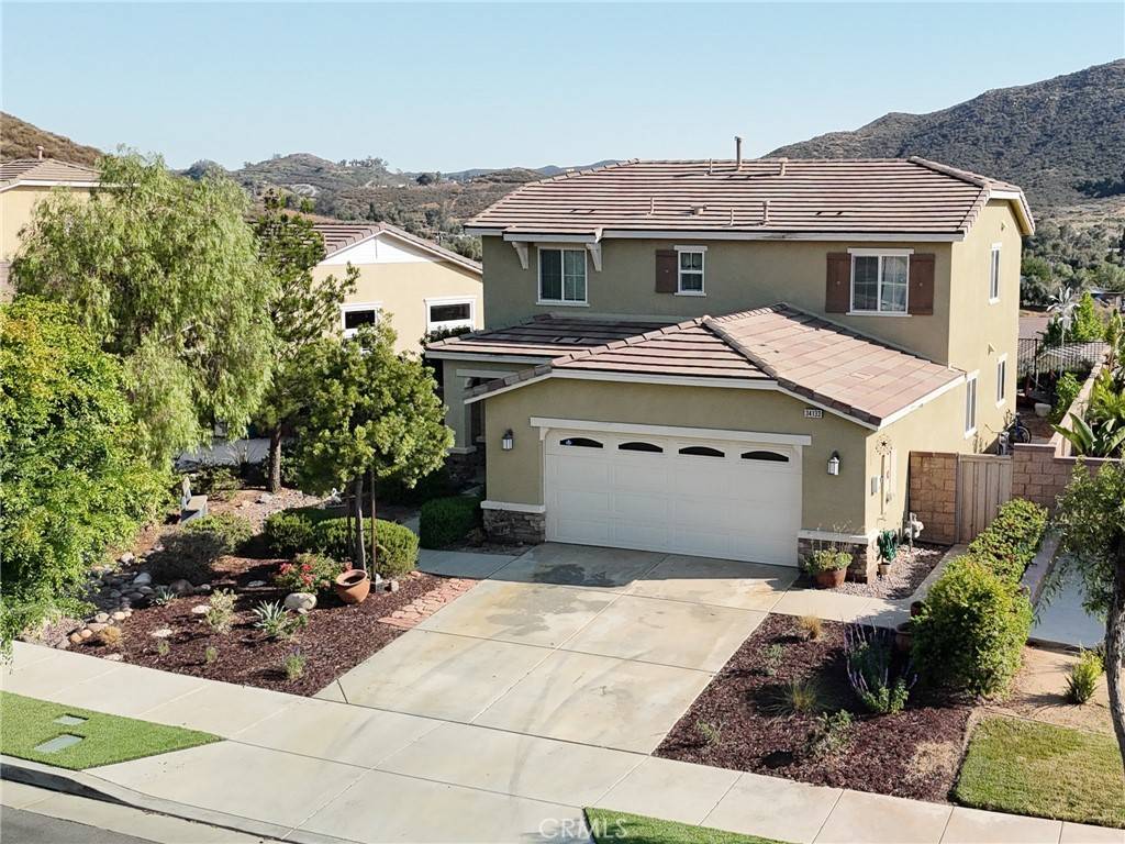 Lake Elsinore, CA 92532,34133 Dianthus LN