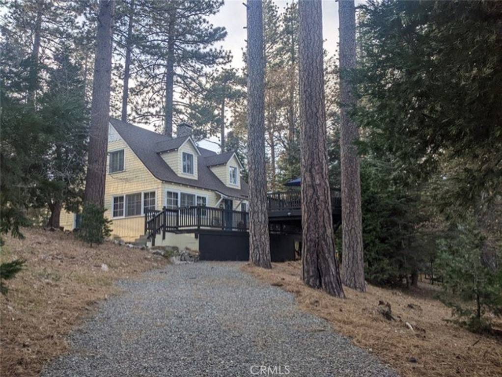 Lake Arrowhead, CA 92352,520 Millburn RD