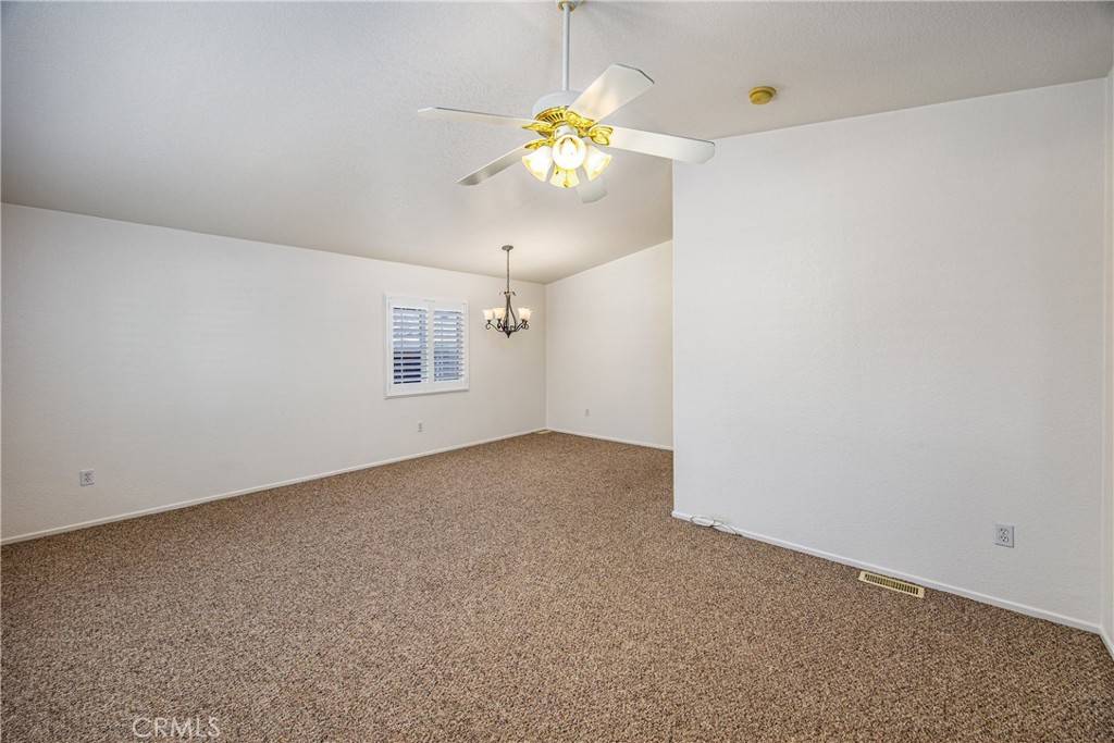 Highland, CA 92346,3850 Atlantic AVE #77