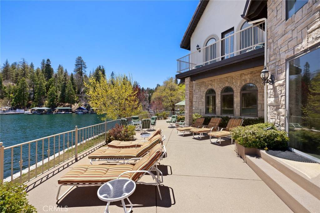 177 Shorewood DR Lake Arrowhead, CA 92352