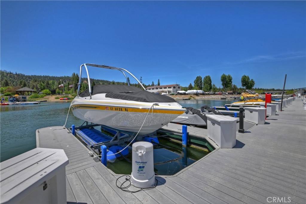 Big Bear Lake, CA 92315,788 Silver Tip DR