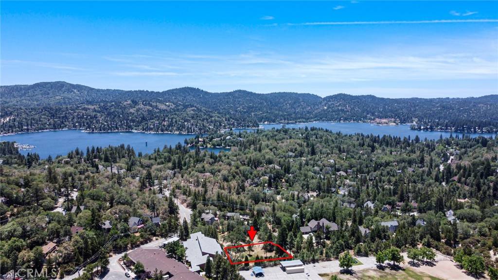 Lake Arrowhead, CA 92352,0 Halifax DR