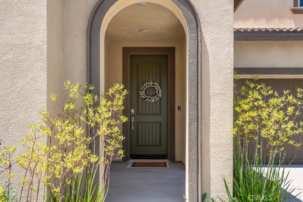 Redlands, CA 92374,874 Royal Knight TRL