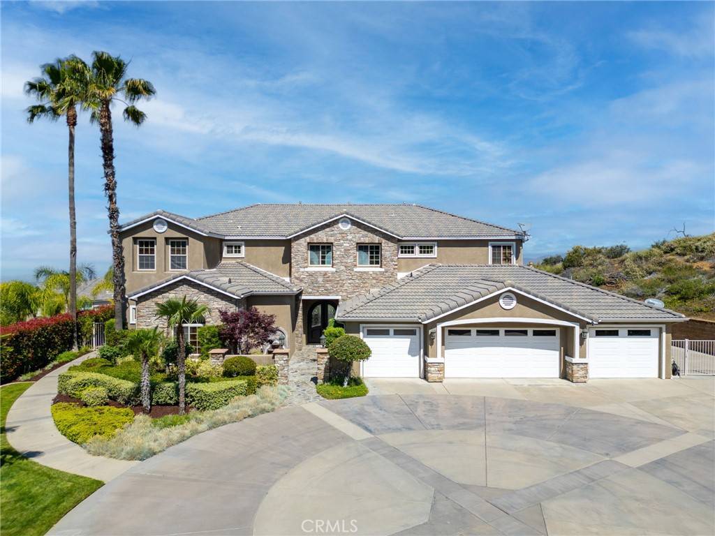 Yucaipa, CA 92399,36472 County Line RD