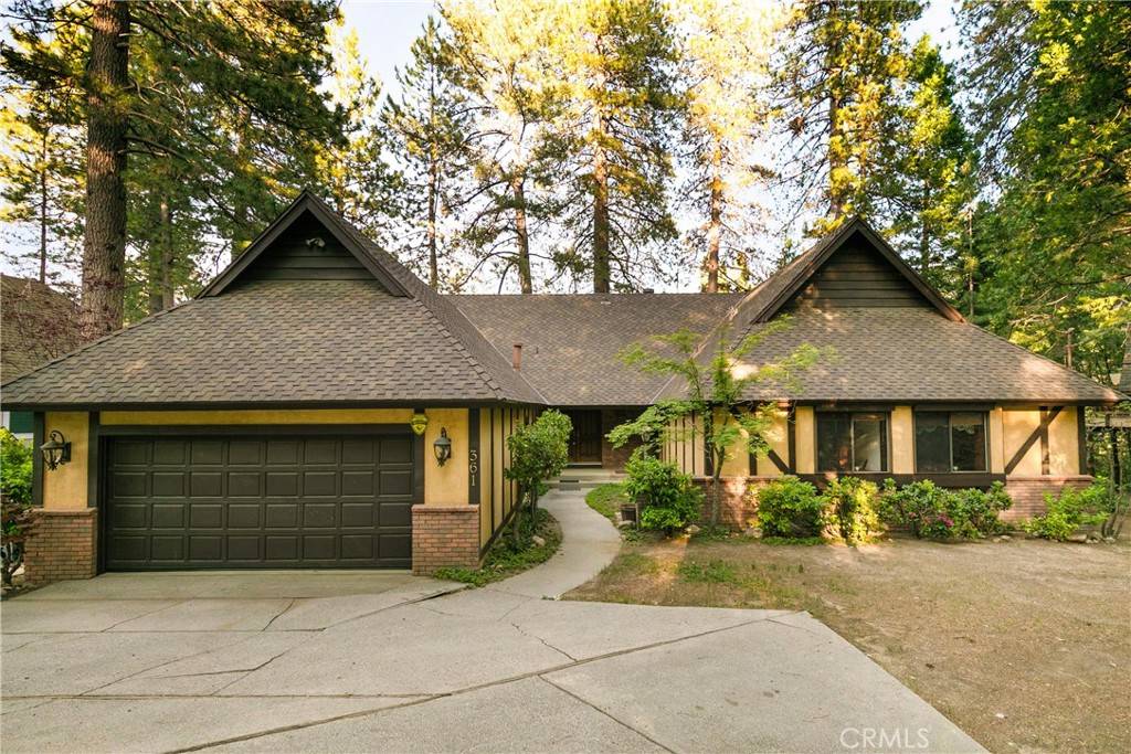 Lake Arrowhead, CA 92352,361 Riviera DR