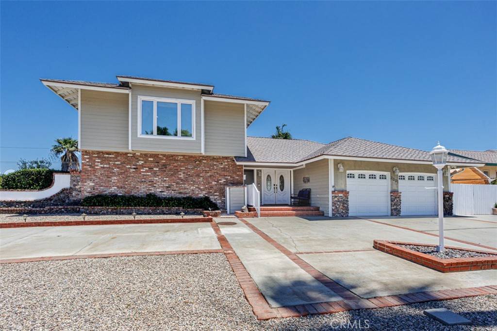 Corona, CA 92882,2001 Cypress Point DR