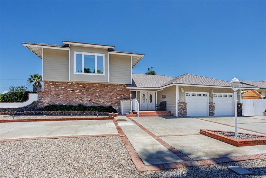 Corona, CA 92882,2001 Cypress Point DR