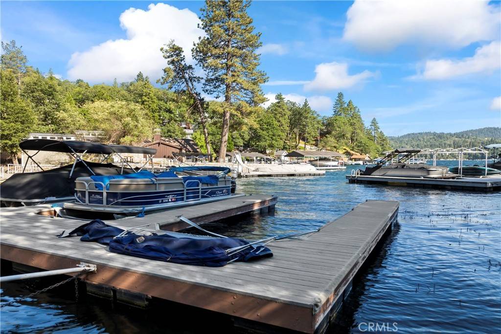 Lake Arrowhead, CA 92352,72 C N Winter Harbor #C