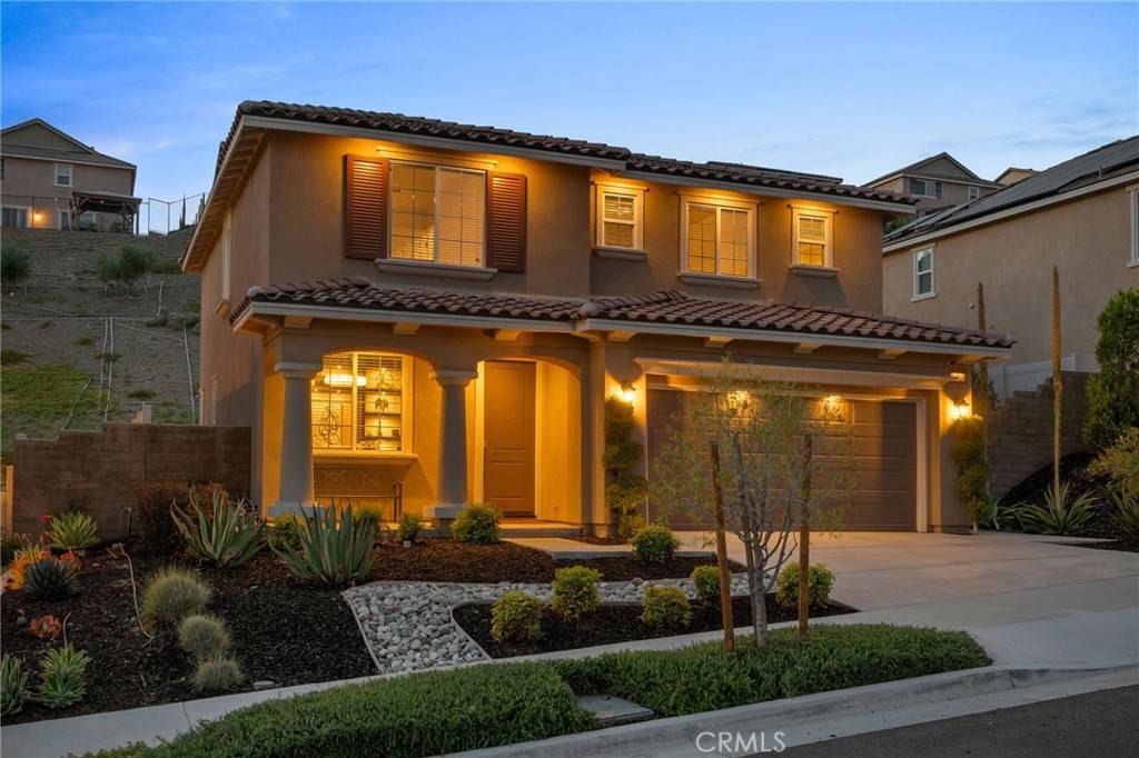 Corona, CA 92883,11824 Stonefield DR