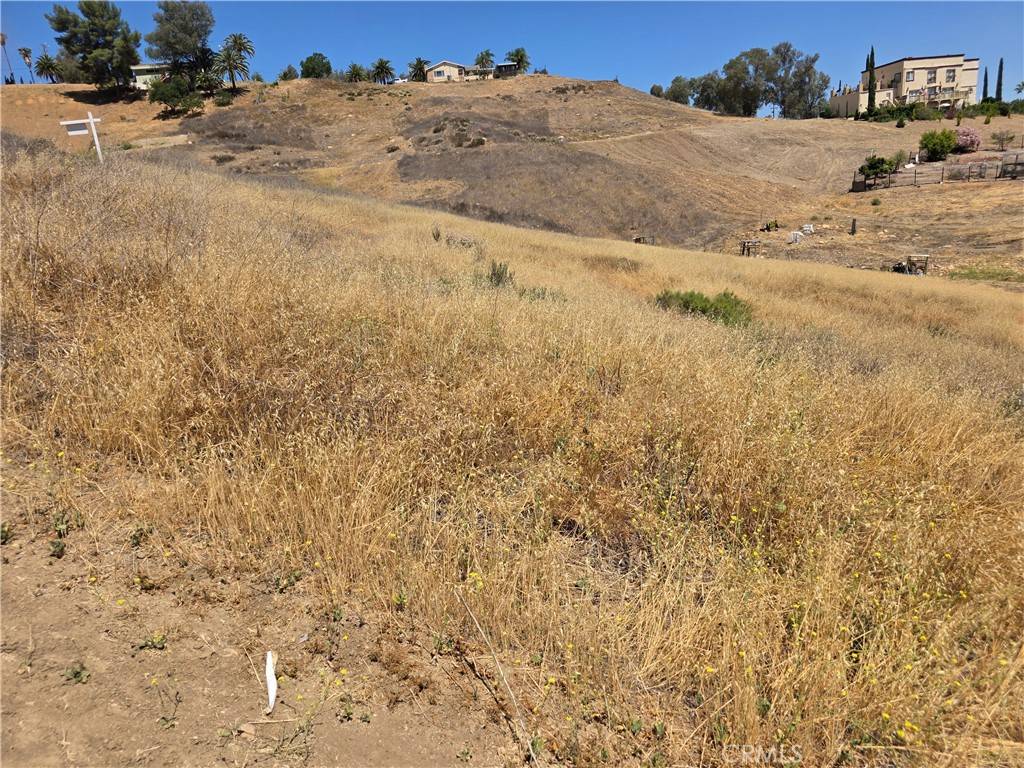 Lake Elsinore, CA 92530,0 Robertson ST