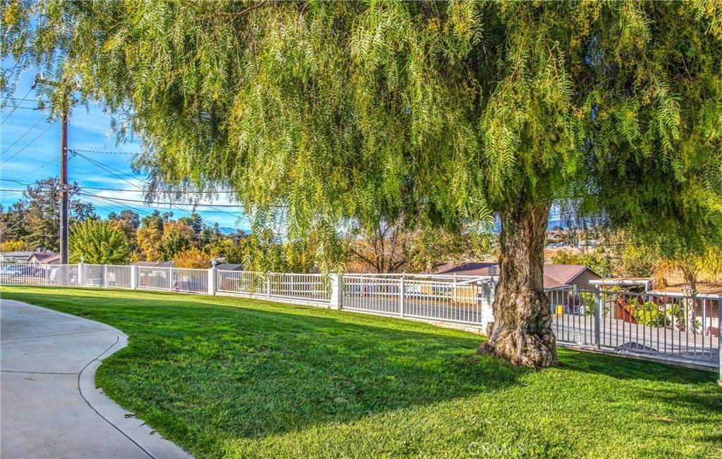 Redlands, CA 92373,31607 Florida ST