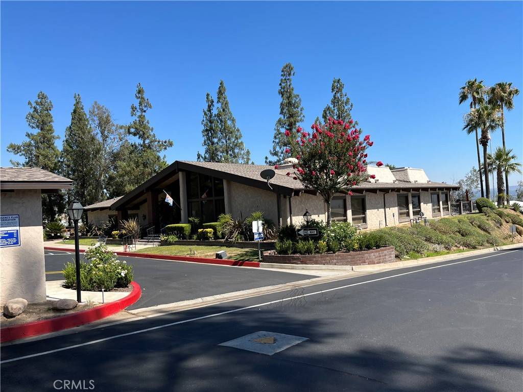 Highland, CA 92346,4040 E Piedmont DR #156