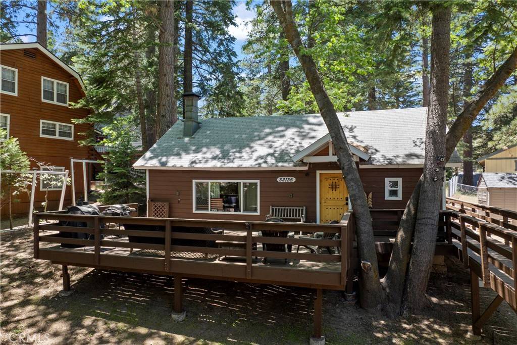 Running Springs, CA 92382,32135 West DR