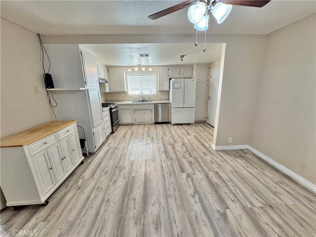 Highland, CA 92346,3425 Clifton AVE