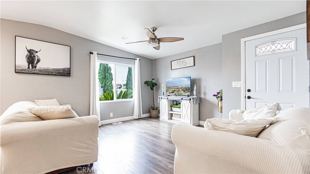 Jurupa Valley, CA 92509,4041 Pedley RD #16