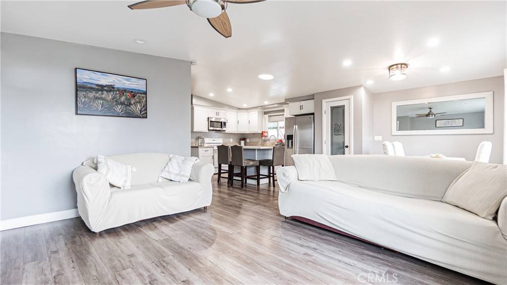 Jurupa Valley, CA 92509,4041 Pedley RD #16