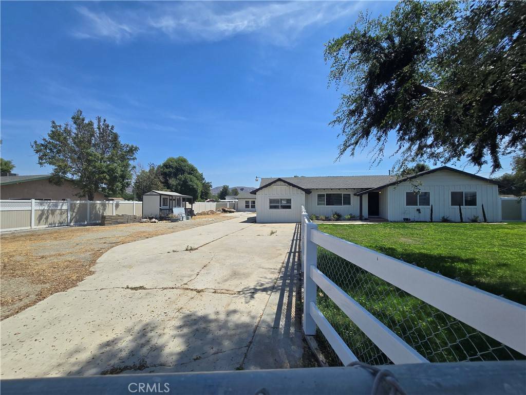 Norco, CA 92860,876 River DR